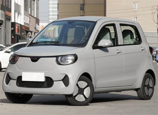 LHD Steering EV سيارة كهربائية 4 مقاعد مع مسافة قيادة طويلة 205 كم
