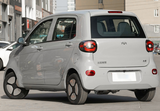 LHD Steering EV سيارة كهربائية 4 مقاعد مع مسافة قيادة طويلة 205 كم