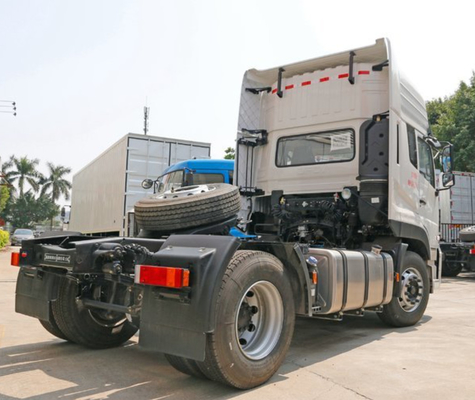 LHD / RHD 4x2 Driving Tractor Trailer شاحنة 7 طن 340 حصان