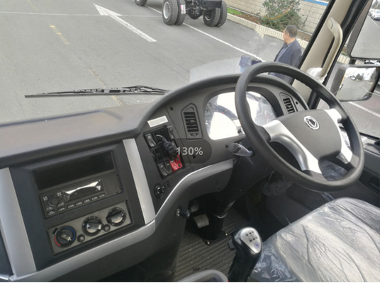 واجب خفيف 4WD شاحنة بضائع الطرق الوعرة 210HP ديزل قوة RHD نوع